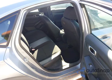 2023 Honda Civic Sport z USA, uszkodzony, nr VIN 2HGFE2F53PH509128